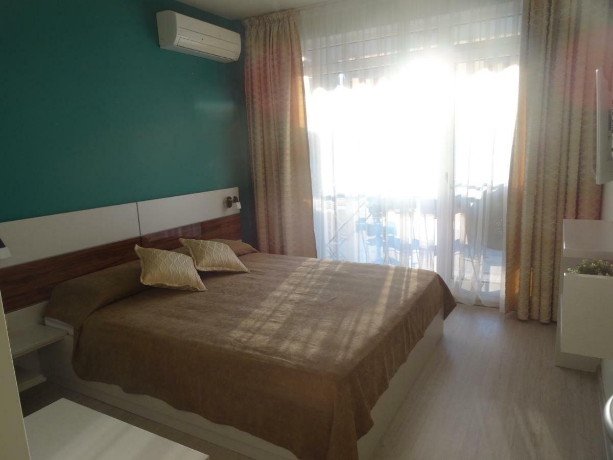 Апартамент 13 Hisarya Exterior photo