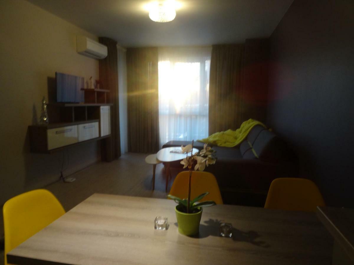 Апартамент 13 Hisarya Exterior photo